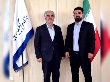 مجید حسینی در نشستی رسمی، صدای خاموش هزاران کارگر استان شد و دغدغه‌ها را بی‌پرده به گوش مسئولان رساند.