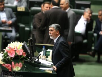 وزیر فرهنگ : تلاش ما ایجاد عدالت استانی در همه بخش‌ها است