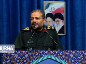 رییس سازمان بسیج مستضعفین: بودجه سالانه نظامی آمریکا یک هزار میلیارد دلار است