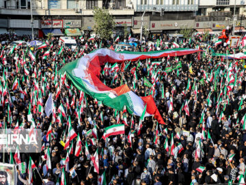 نوای موسیقی در جان میهن؛ کدام آثار موسیقایی میهن‌پرستانه ماندگار شدند؟+صوت