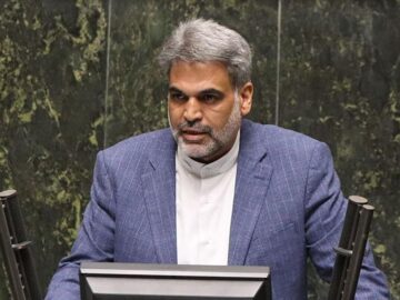 دستگاه‌های اطلاعاتی و امنیتی با نفوذی‌ها با قدرت برخورد کنند