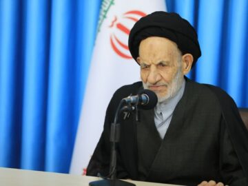 امام جمعه بیرجند: ورود جوانان انقلابی به میدان، معادلات جهانی را تغییر می‌دهد