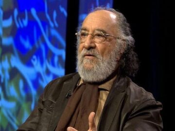 بازدید بازیگران پیشکسوت از ساختمان شیشه‌ای/ ارجمند: ویرانی در ایران باقی نخواهد ماند