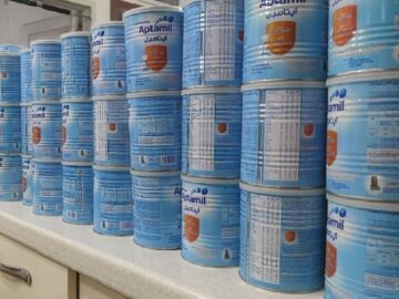 ذخیره کافی شیرخشک‌های رژیمی در کشور/ کمبود مقطعی آپتامیل پپتی رفع می‌شود