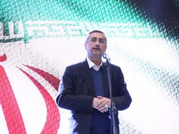 استاندار: خیرین بازوان پرتوان توسعه لرستان هستند
