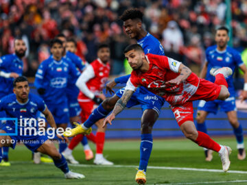 پرسپولیس و استقلال از مهرماه به ورزشگاه آزادی برمی‌گردند