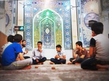 مساجد به پایگاهی برای پرورش مدیران آینده کشور تبدیل شود