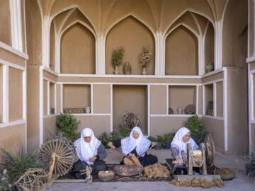خراسان جنوبی با ۴۰ هنرمند در نمایشگاه ملی صنایع دستی حضور می‌یابد