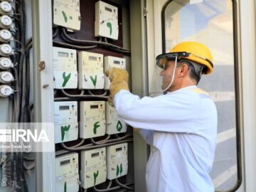 معاون فرماندار خواستار کاهش خاموشی برق در گناباد شد