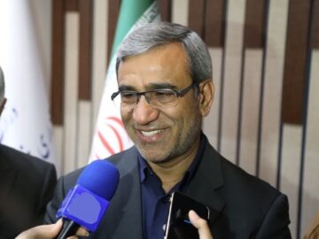 استاندار خراسان رضوی: عملکرد شهرداری ها و دهیاری ها باید به تقویت اقتصاد محلی منجر شود