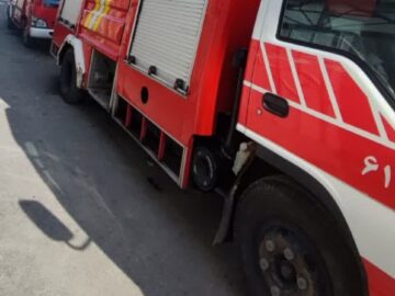 محوطه بیمارستان قائم مشهد دچار آتش‌سوزی شد