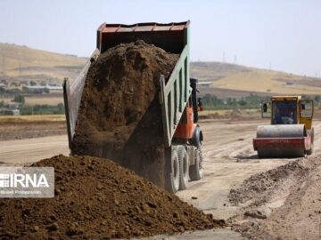 تکمیل آزادراه خرم‌آباد – اراک مطالبه جدی ۲ استان است