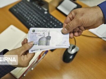 پرداخت تسهیلات اشتغالزایی به مددجویان موجب توانمندسازی آنان می‌شود