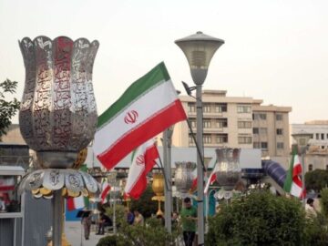 زیبا حکومت کنیم