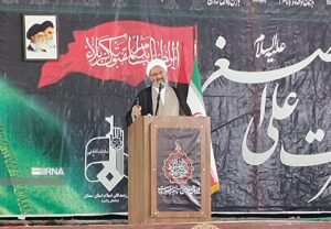 امام جمعه سمنان: دوقطبیسازی جامعه زمینهساز سوءاستفاده دشمنان است