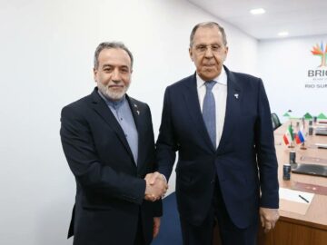 میزبانی چین از دیدار آتی عراقچی و لاوروف