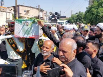 تشییع پیکر شهید مدافع امنیت در «خان ببین» گلستان +فیلم