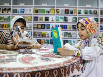 کودکان خراسان‌شمالی حدود ۲۰ هزار جلد کتاب به امانت گرفتند