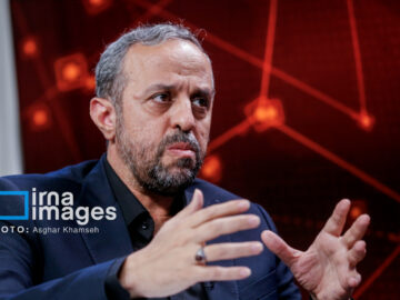 دستیار رئیس مجلس: وحدت مردم مهم ترین عامل بازدارندگی در مقابل دشمن است
