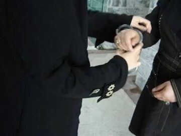 دستگیری زن کلاهبردار ۵۰۰ میلیاردی در شرق گیلان