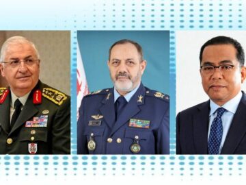 گفت وگوی امیر سرتیپ نصیرزاده با وزیران دفاع ترکیه و مالزی