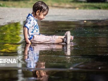 گرمازدگی و عواقب آن برای کودکان/ والدین مراقب باشند