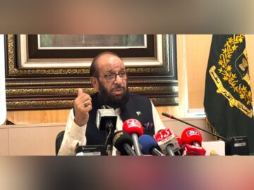 وزیر امور مذهبی پاکستان: هماهنگی‌ها با ایران برای مدیریت گردشگری مذهبی تقویت می‌شود