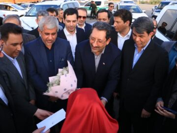 وزیر صمت وارد جیرفت شد + فیلم