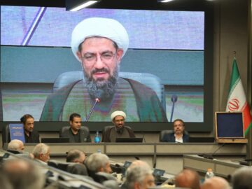 امام جمعه همدان: موسسه های خیریه برای کمک به نیازمندان هم افزایی داشته باشند