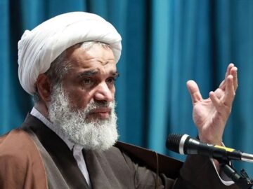 اشک بر امام حسین (ع)، پشتوانه موشک‌های ایران  است