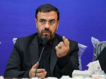 استاندار فارس: مصوبات شوراهای اداری نباید فراتر از توان واقعی کشور باشد