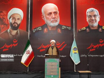 امام جمعه دزفول: کمر رژیم جنایتکار صهیونیستی در عملیات وعده صادق شکست