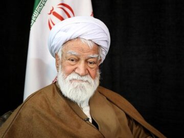نماینده ولی فقیه و استاندار سمنان رحلت آیت‌الله نعیم‌آبادی را تسلیت گفتند/اعلام عزای عمومی