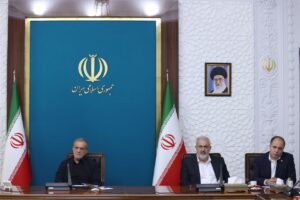 پزشکیان: راهکارهای رفع چالش کمآبی باید ریشهای، جامع و منطقهمحور باشد