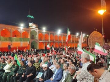 فیلم| مراسم تجدید بیعت با رهبر معظم انقلاب در مهریز یزد