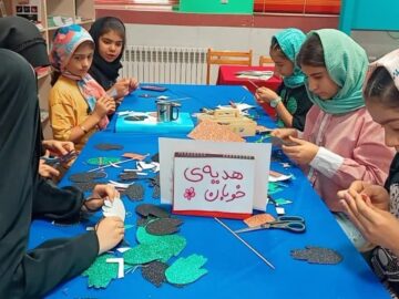 ۸۰۰ دست‌سازه کودکان قزوینی، هدیه‌ای برای مسافران اربعین