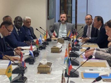 نشست غریب‌آبادی با گروه دوستان منشور ملل متحد؛اجماع گسترده علیه تجاوز آمریکاو رژیم اسرائیل