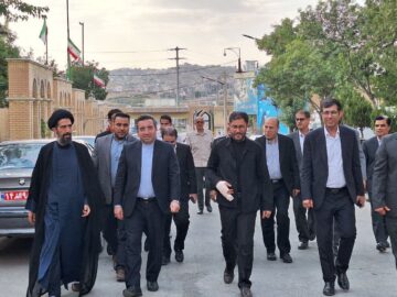 سفر رئیس سازمان ثبت به کردستان/ ادای احترام بابایی به مقام شهدا در سنندج