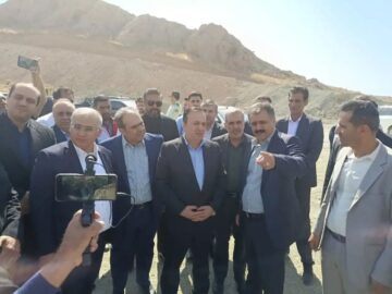 استاندار قزوین: تکمیل زنجیره ارزش مواد معدنی در دستور کار قرار گیرد