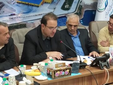 معاون وزیر صمت: برای تسریع در راه‌اندازی پارک اوره پتروشیمی لردگان کمک می‌کنیم