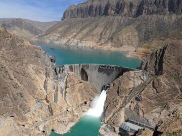 تنها ۲۴ درصد از ظرفیت مفید سدهای خوزستان قابل بهره‌برداری است