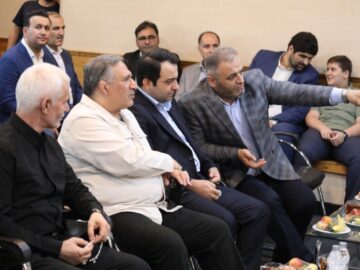 انوشیروانی: رکورد وزنه‌برداران نزدیک به مدال جهانی و آسیایی است