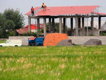 ضربه به سودجویان زمین در رویان؛ ۱۷ قطعه غیرمجاز بازپس‌گیری شد