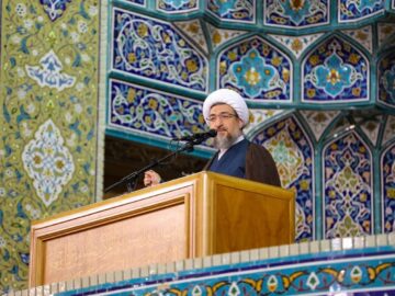 امام جمعه تبریز: وحدت ملی مصادره ناپذیر است