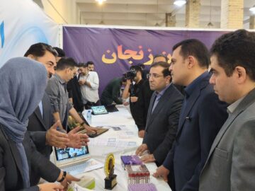 فیلم | بازدید معاون علمی رییس‌جمهور از نمایشگاه دستاوردهای دانش بنیانها در زنجان