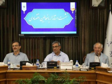 استاندار خراسان رضوی: توسعه پایدار از مسیر توجه به کارآفرینان جوان می‌گذرد