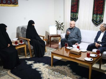 قالیباف با خانواده شهید سرلشکر محمد کاظمی دیدار کرد