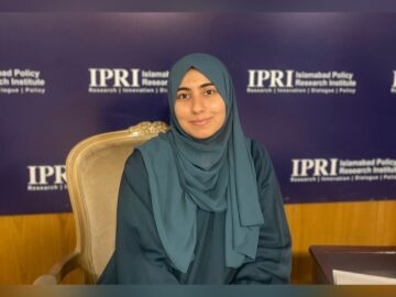 پژوهشگر پاکستانی: برنامه هسته‌ای ایران پاسخی منطقی به رژیم جانبدارانه عدم اشاعه است