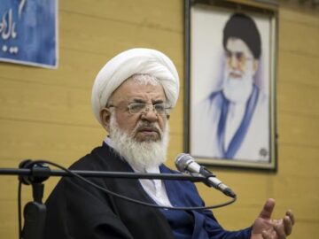 امام جمعه یزد، حادثه تروریستی زاهدان را محکوم کرد