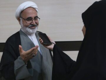 معاون استاندار خراسان رضوی: رضایت‌مندی مردم باید اولویت نظام مدیریتی باشد